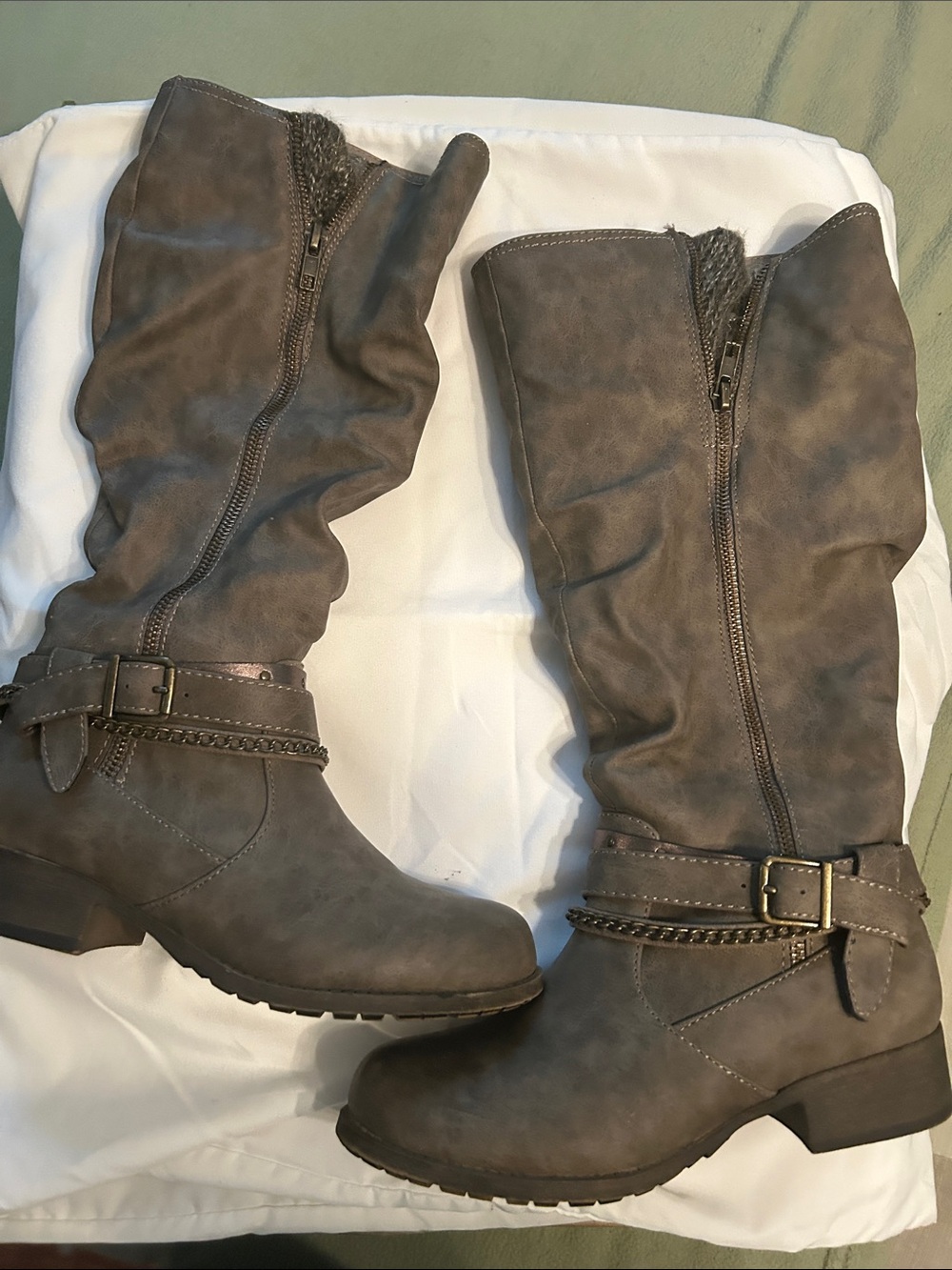 Women's Knee-High Buckle Boots in Taupe